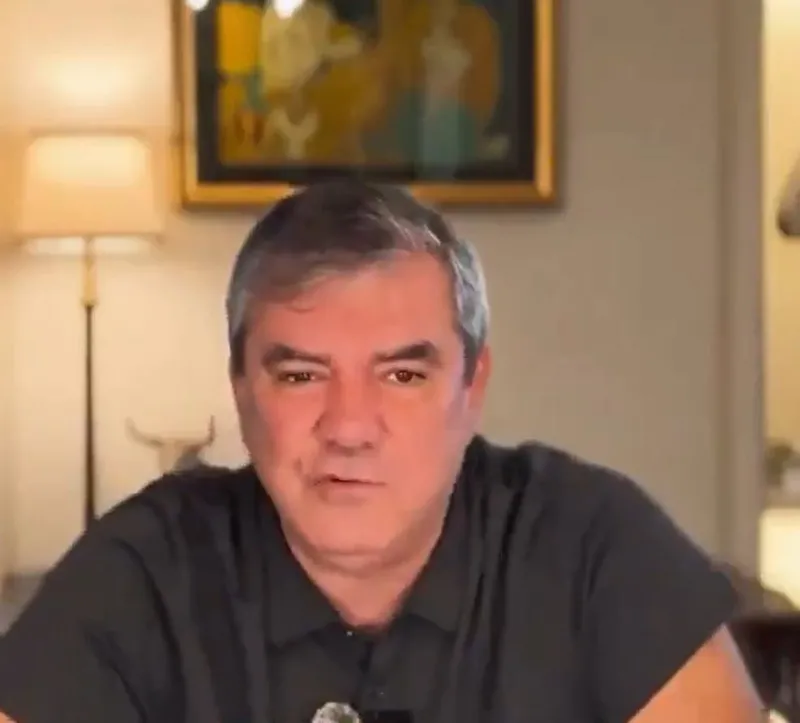 chp-apoya-ozgurluk-cizgisine-mi-geldi-kandilin-kalemsoru-imraliyi-isaret-etti-bir-bomba-da-yilmaz-ozdilden-chp-1707554915652.jpeg CHP "Apo'ya özgürlük" çizgisine mi geldi? Kandil'in kalemşoru "İmralı"yı işaret etti | Bir bomba da Yılmaz Özdil'den: CHP DEM'in bisikleti oldu-7