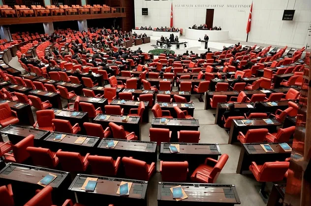 Son dakika: Kapalı TBMM'de acil toplantı! Talimat Başkan Erdoğan'dan