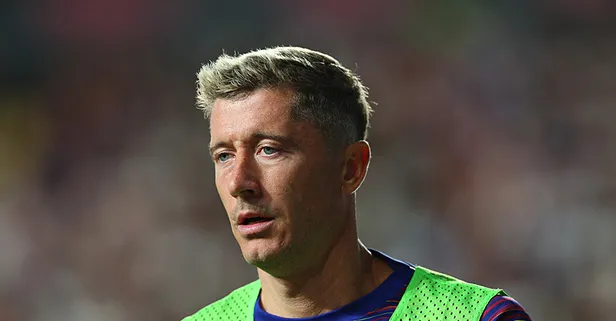 Robert Lewandowski'den 100 milyon euroya ret!