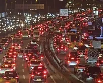 İstanbul’da mesai sonrası trafik felç! Yoğunluk yüzde 80’e çıktı