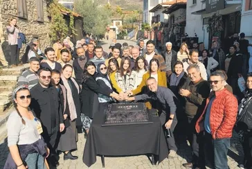 ’Zembilli’ sete çıktı