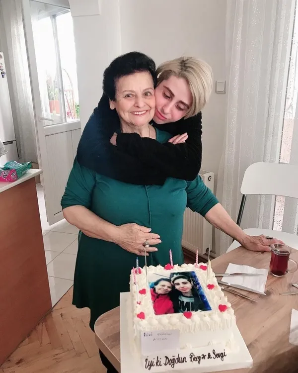 Rüzgar Ozan Dikici anneannesinin kafasında kırdığı yumurta için özür diledi! Bakanlık olaya el koydu-4