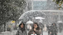 İstanbul’da yoğun kar alarmı: İzlanda soğukları ile -1’i göreceğiz! O ilçelere lapa lapa yağacak