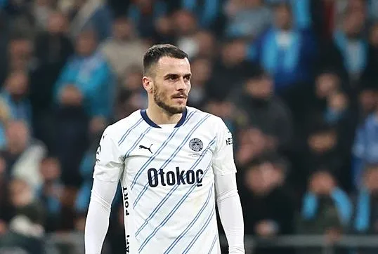 Kostic için ayrılık iddiası!