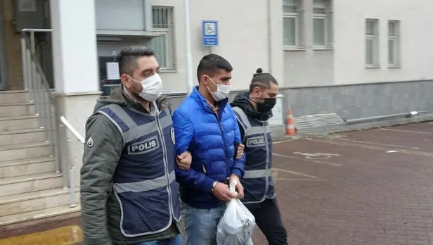 kayseride-11-yil-11-ay-hukumlu-sanik-saklandigi-evde-kiskivrak-yakalandi-1638024226465.jpeg Kayseri'de 11 yıl 11 ay hükümlü sanık saklandığı evde kıskıvrak yakalandı-4