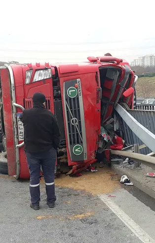Son dakika: TEM Otoyolu'nda zincirleme kaza!