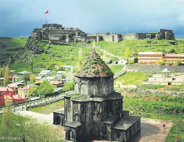 gozde-rota-kars-1665351715950.jpeg Kars; doğası, tarihi ve kültürel zenginliğiyle adeta büyülüyor-4