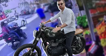 Seda Sayanın oğlu Oğulcan Enginin motosikleti çalındı o anların görüntüsü ortaya çıktı! Hırsız ve kız arkadaşı güpegündüz kamerada!