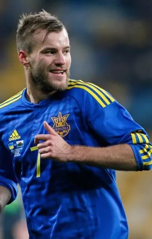 Fenerbahçe'den ezeli rakibi Galatasaray'a Yarmolenko çalımı! Yıldız isim kararını verdi