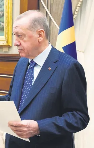 Başkan Erdoğan'la görüşen İsveç'in yeni Başbakanı Ulf Kristersson, "Terörle mücadelede büyük adımlar atacağız" dedi.