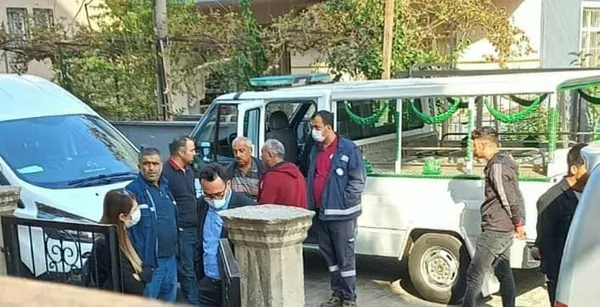 esini-esarpla-bogan-koca-sosyal-medya-hesabina-kuzularima-kiyamadim-yazdi-1636716513524.jpg Eşini eşarpla boğan koca sosyal medya hesabına, "Kuzularıma kıyamadım" yazdı-4