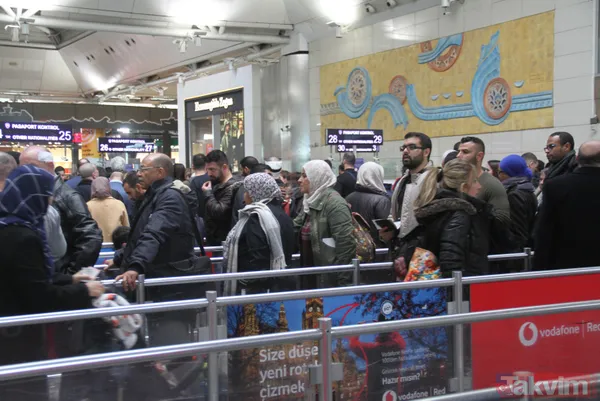 Atatürk Havalimanı’nda yılbaşı öncesi yoğunluk - 6