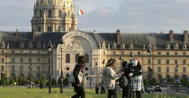Son dakika: Fransa’da Kovid-19 nedeniyle Müslümanlar için mezarlık kalmadı