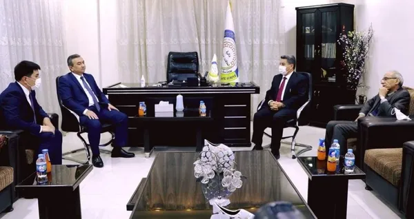 ozbekistandan-ust-duzey-heyet-teror-orgutu-pkkpydypgyi-ziyaret-etti-1606419150119.jpg Özbekistan'dan üst düzey heyet, terör örgütü PKK/PYD/YPG’yi ziyaret etti-2