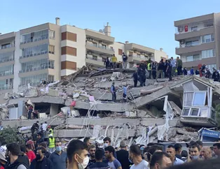 İzmir'de isyan ettiren manzara! Salatalık tarlasına bina dikmişler