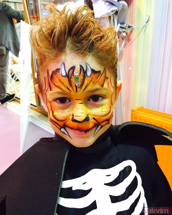 7 yıl Emre Altuğ ile evli kalan Çağla Şıkel’den oğlu Kuzey’e duygusal mesaj! İlk yorum Demet Şener’den: Ağlattın beni! - 4