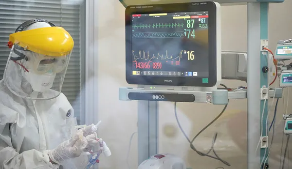 Bilim insanları ilk kez açıkladı! Koronavirüsü en çok onlar bulaştırıyor!-5