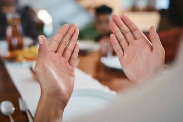 arefe-gunu-yapilacak-ibadetler-neler-yapilmasi-en-faziletli-ibadetler-peygamber-efendimizin-tavsiye-ettigi-dua-1687807946546.jpg AREFE GÜNÜ YAPILMASI EN FAZİLETLİ İBADETLER! Arefe günü yapılacak ibadetler neler? Peygamber Efendimizin tavsiye ettiği dua...-3