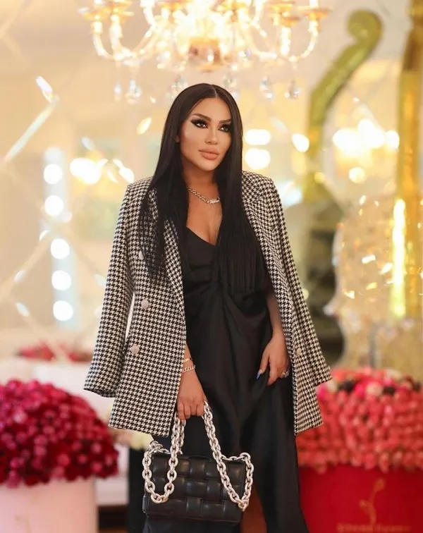 yildizname-fal-ve-buyu-vaadiyle-625-bin-liralik-dolandiricilik-saniklardan-fenomen-savunmasi-1623926896348.jpg Yıldızname fal ve büyü vaadiyle 625 bin liralık dolandırıcılık! Sanıklardan fenomen savunması-2