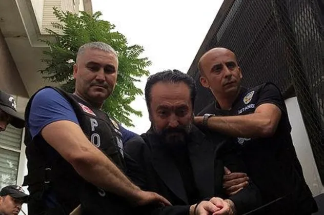 Adnan Oktar Silahlı Suç Örgütü'ne yönelik skandal gerçek gün yüzüne çıktı!