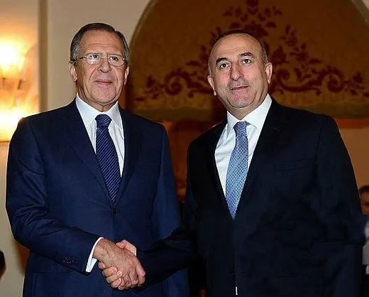 Çavuşoğlu ve Lavrov telefonda görüştü