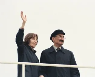 Çoklu organ yetmezliği nedeniyle hayatını kaybeden Rahşan Ecevitin vasiyeti dikkat çekti