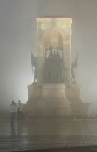 HAVA DURUMU | İstanbul güne yoğun sisle başladı