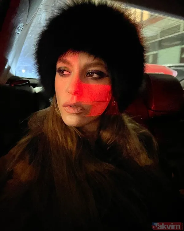 Aile'nin Devin'i Serenay Sarıkaya'nın annesi bir Maşallahınızı alır! Serenay'ın annesi Ümran kızını solladı geçti - 25