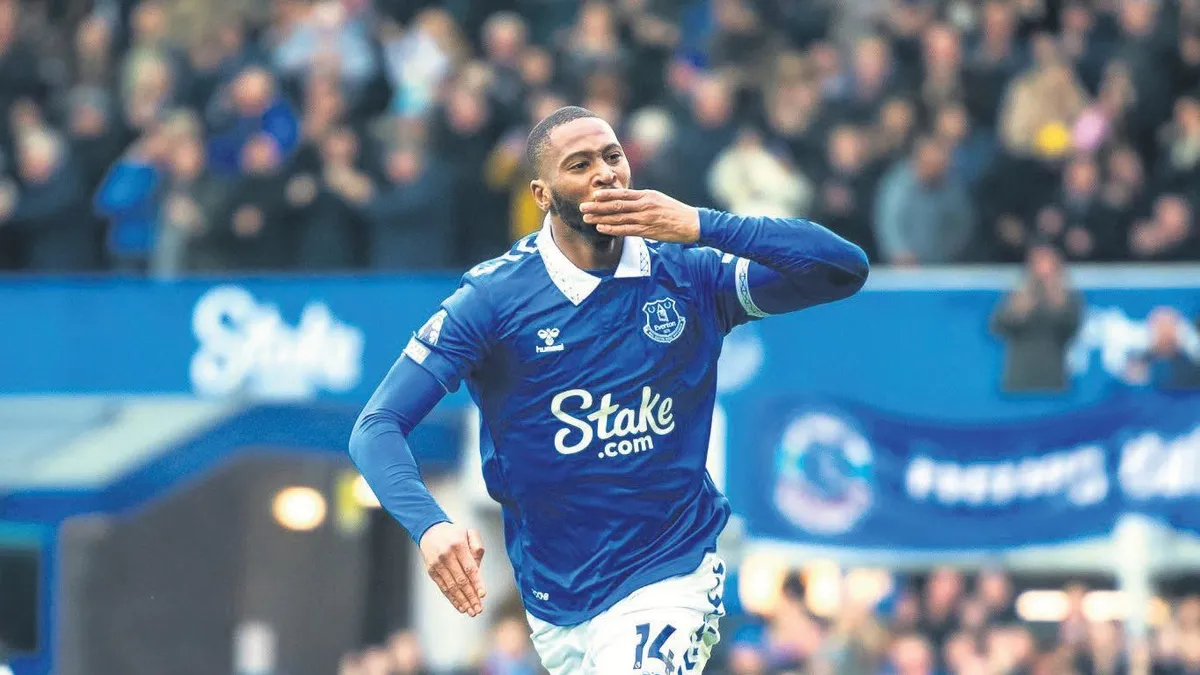 Fenerbahçe Everton'da oynayan Portekizli golcü Beto'yu istiyor