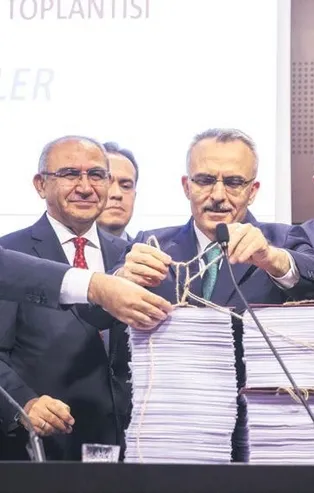 82 milyona destek bütçesi | Kamuya 60 bin personel alınacak