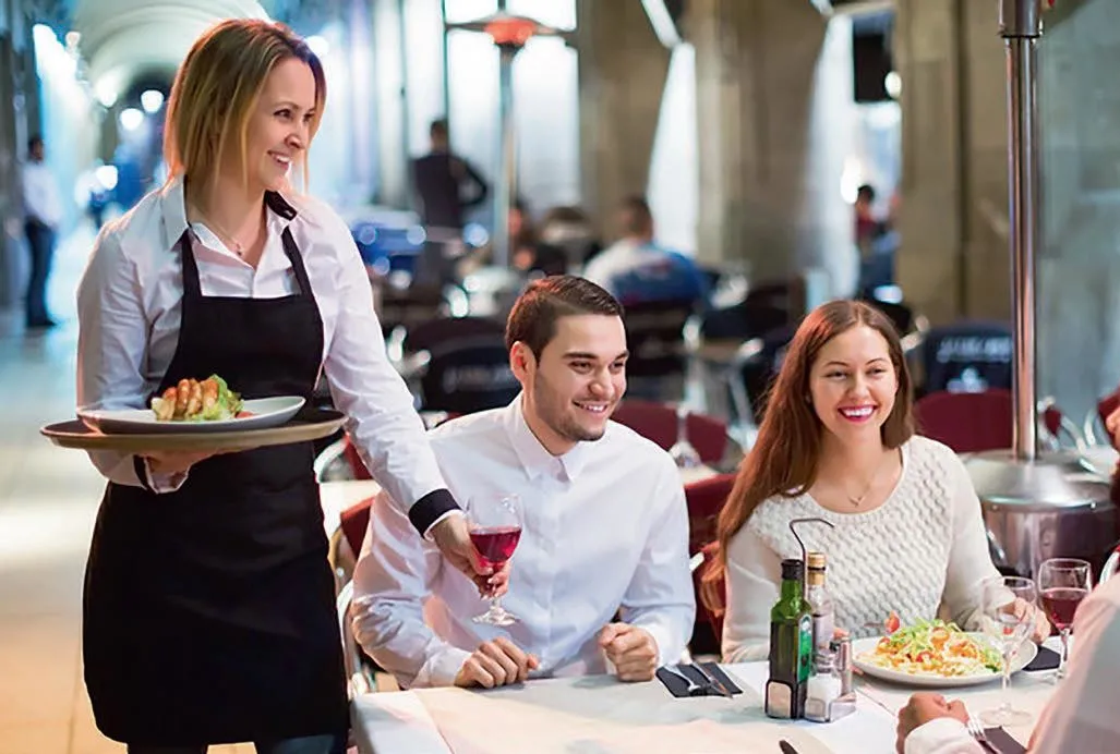 Önce oku sonra otur