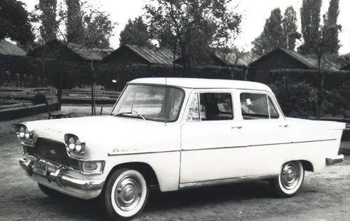 kafa-ayni-kafa-gecmiste-yerli-otomobile-nasil-karsi-cikmislardi-1667227931199.jpeg Kafa aynı kafa! Geçmişte yerli otomobil Devrim'e de böyle karşı çıkmışlardı-10