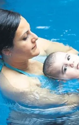 Daha yürümeden yüzüyorlar