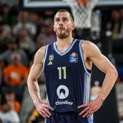 Matt Thomas resmen Beşiktaş’ta