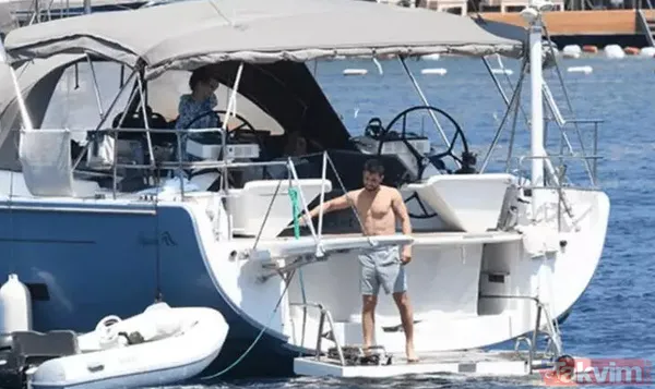 Miray Daner sırılsıklam aşık! Seda Sayan'ın oğlu Oğulcan Engin'i çabuk unuttu teknede saatlerce aşkının göğsünde yattı - 11