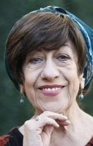 Ayşen Gruda son yolculuğuna uğurlandı