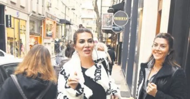 Ebru Yaşar'dan kürk göndermesi