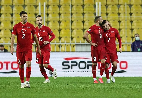 Şenol Güneş gelecek için umutlu konuştu! "Taşlar yerine oturacak"-3