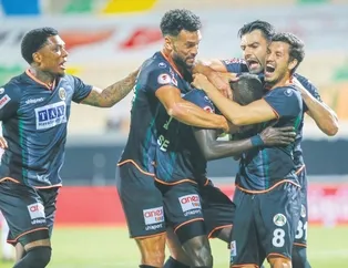 Alanyaspor güle oynaya finalde