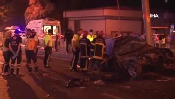 Kayseri’de gece yarısı feci kaza! 2 kişi hurdaya dönen otomobilde can verdi