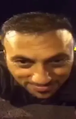 Mermilere gülen yiğit