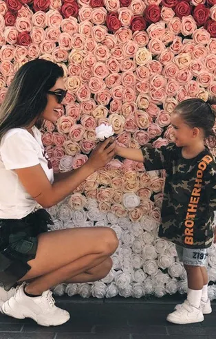 10 numara mutluluk pozu