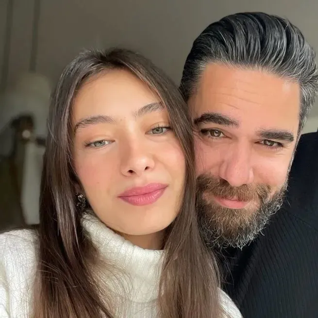 Deliha’nın yıldızı Gupse Özay ile eşi Barış Arduç’un arasındaki yaş farkını duyan şaşkın! "Göründüğü gibi değilmiş" - 13