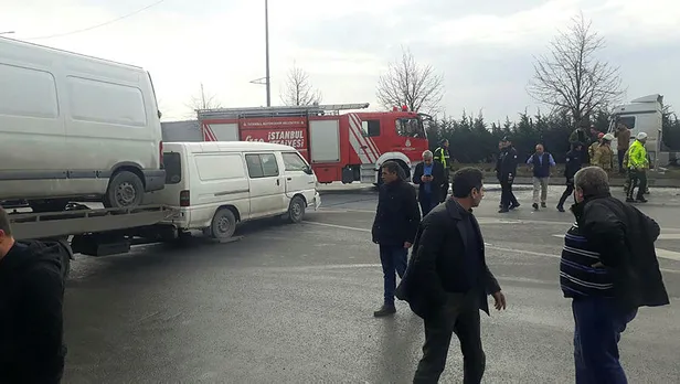 Son dakika: Sultangazi'de zincirleme kaza! Çok sayıda yaralı var-1
