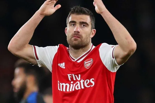 Sokratis’ten Fenerbahçe’ye güzel haber! Transfer telekonferansla bitirildi