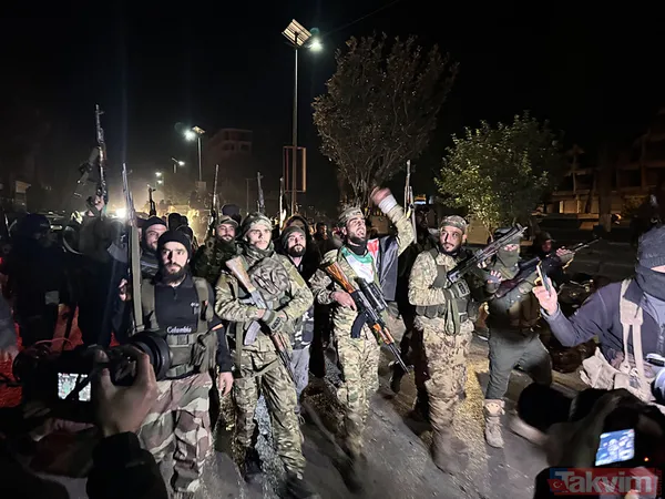 Esad rejiminin yıkılması sonrası Suriye meydanları bayram yeri! Şam, Halep, Humus... Başkan Erdoğan'a teşekkür - 17