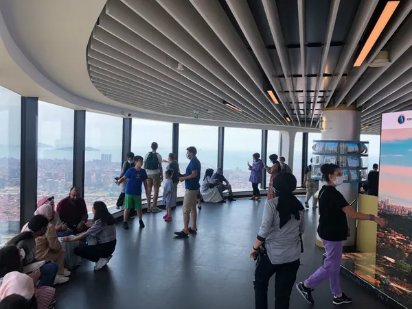 camlica-kulesini-9-gunluk-kurban-bayrami-tatilinde-30-bin-kisi-ziyaret-etti-1627290448845.jpg Çamlıca Kulesi'ni 9 günlük Kurban Bayramı tatilinde 30 bin kişi ziyaret etti-4