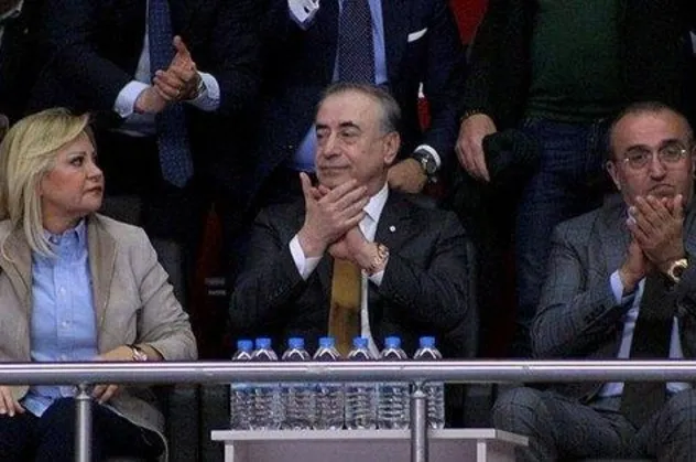 Galatasaray taraftarından ‘Lise’ tepkisi! “Cim Bom Bom halkındır, lisenin değil”