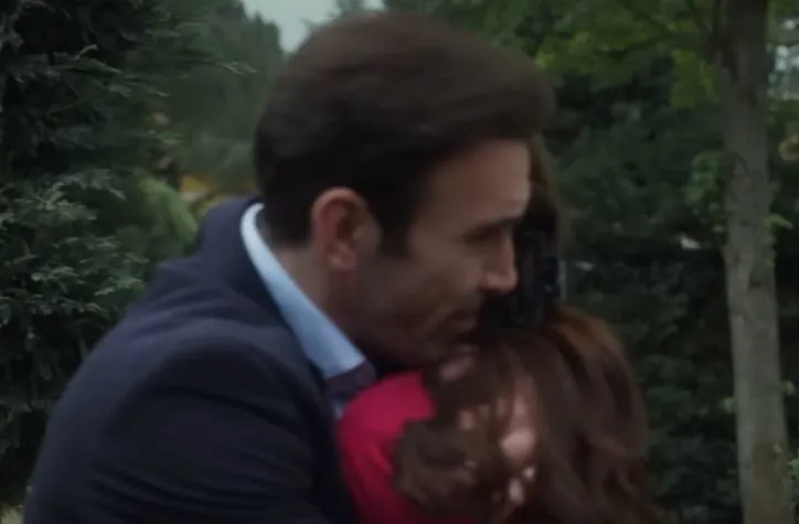 Yeni bölümde boşanma işlemleri... Bahar, Rengin ve Timur'u öyle bir yakaladı ki!-6