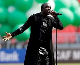 Erbil’de Akon rüzgarı